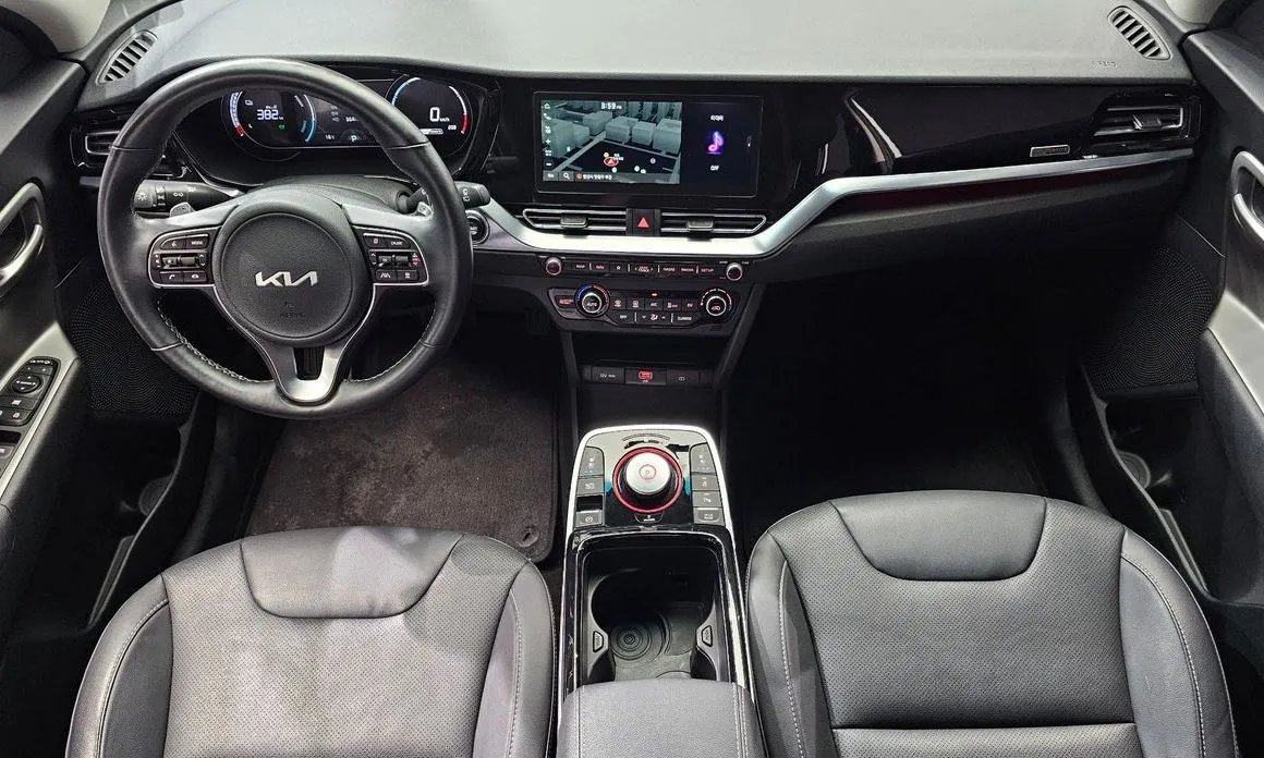 Kia Niro — фото 9