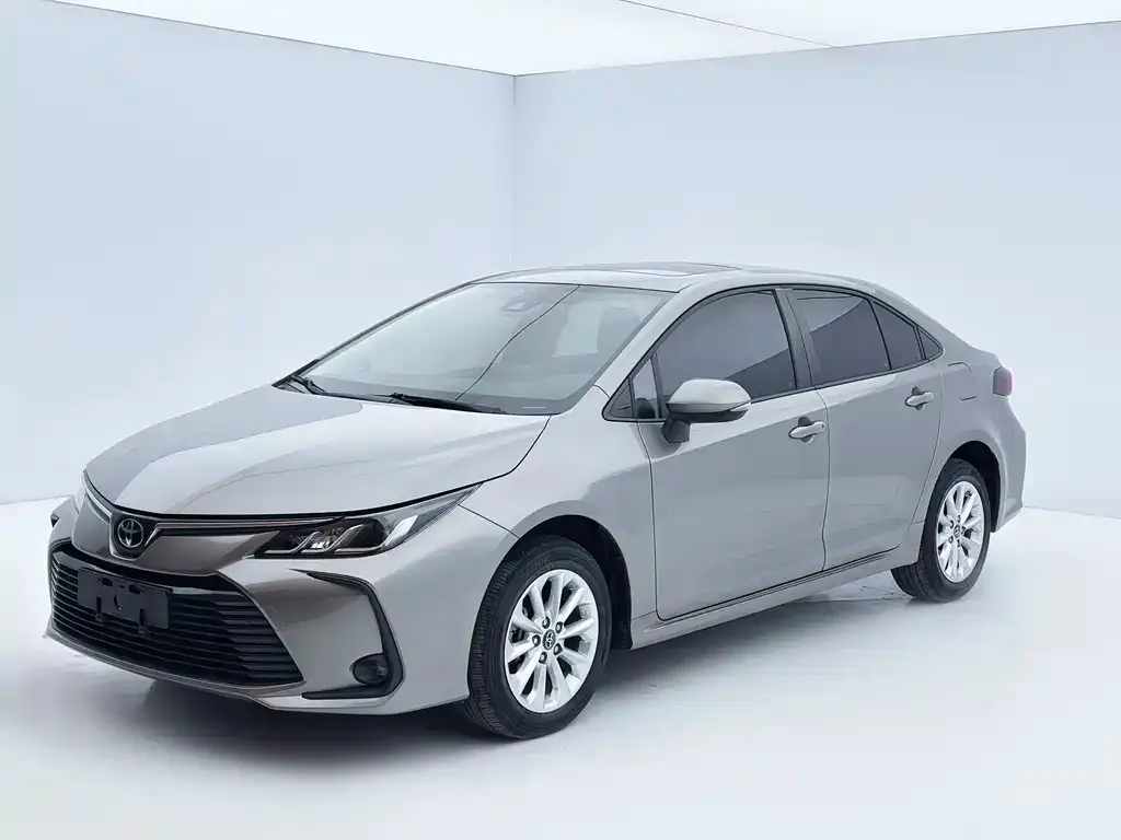 Toyota Corolla — фото 1