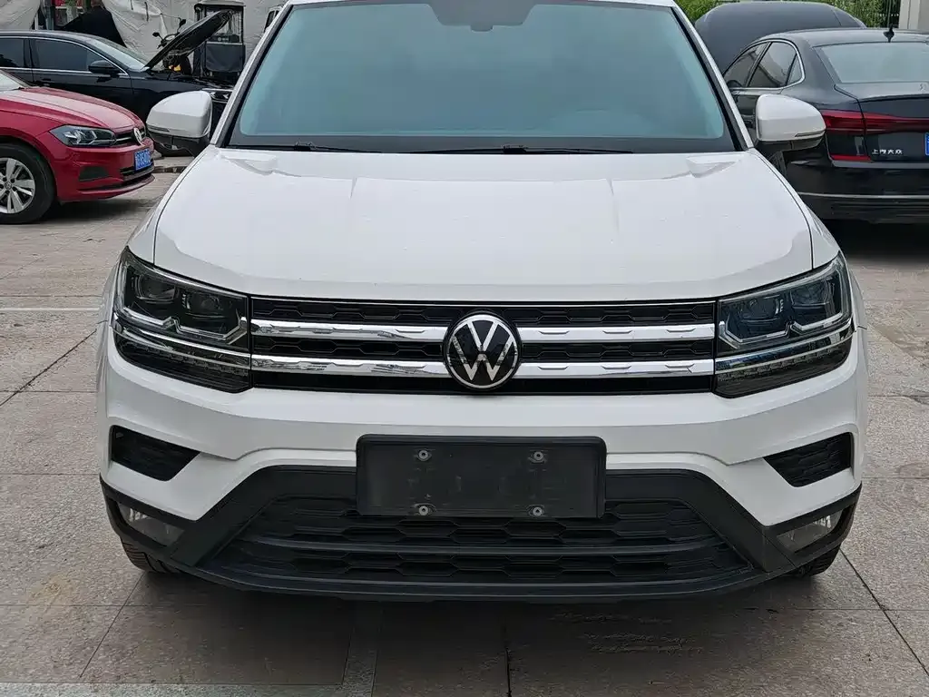 Volkswagen Tharu — фото 6