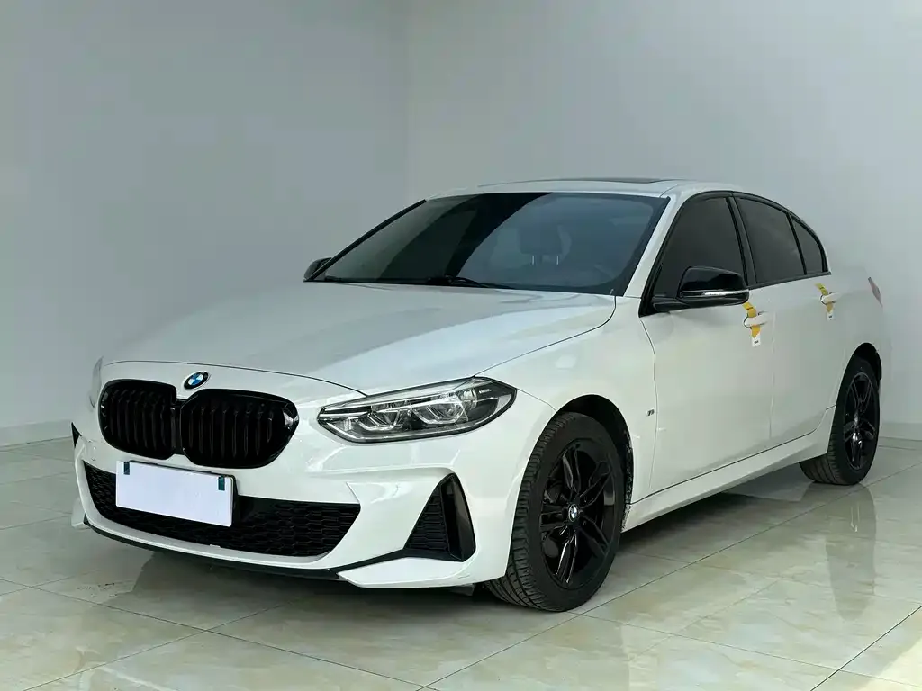 BMW 1 Series — фото 1