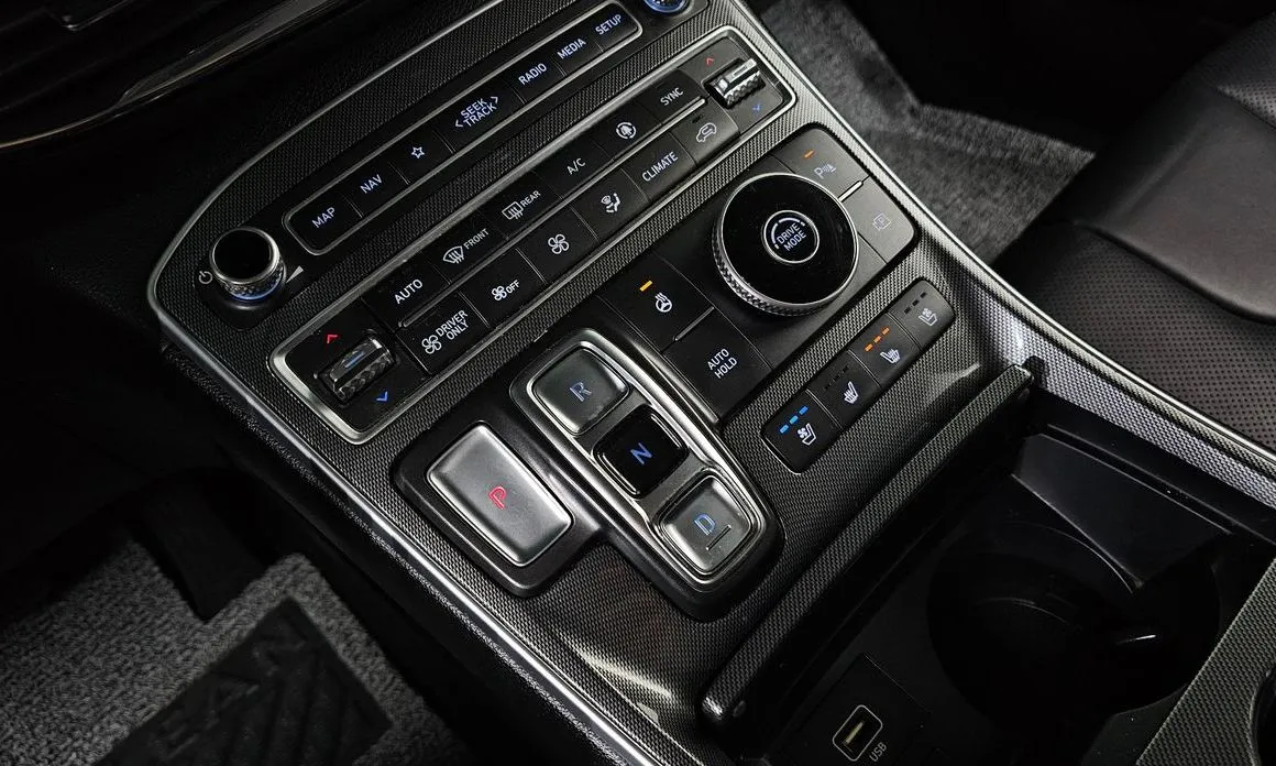 Hyundai Santafe — фото 7