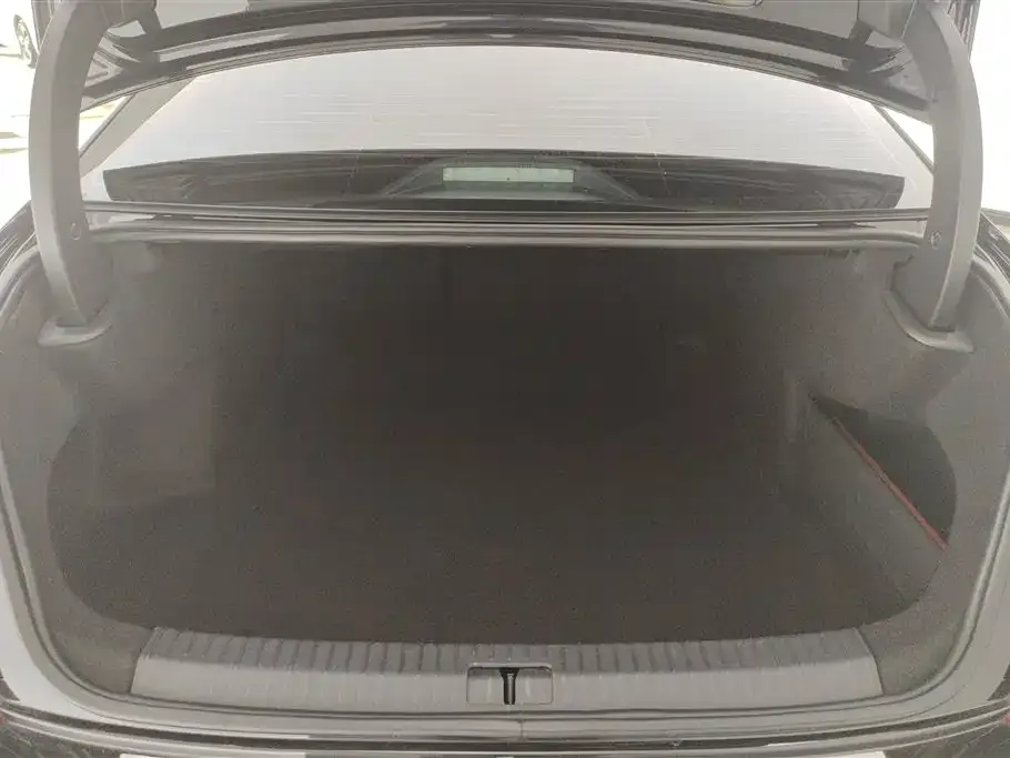 Volkswagen Passat — фото 3