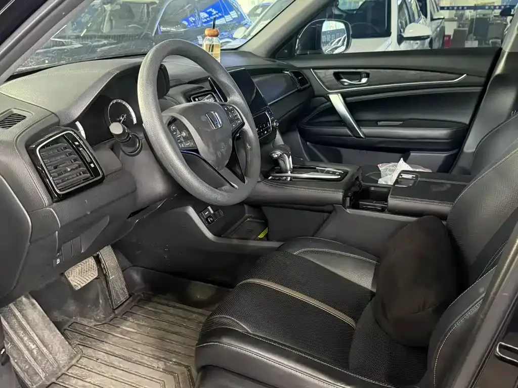 Honda UR-V 2023 из CN, фото 3