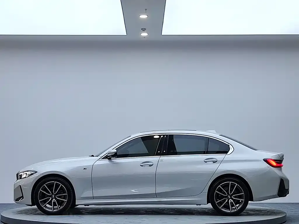 BMW 3 Series — фото 3