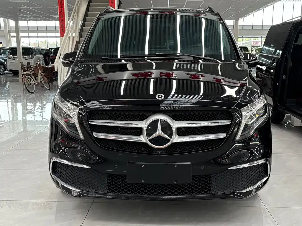 Mercedes-Benz V-Class 2022 из CN, фото 5