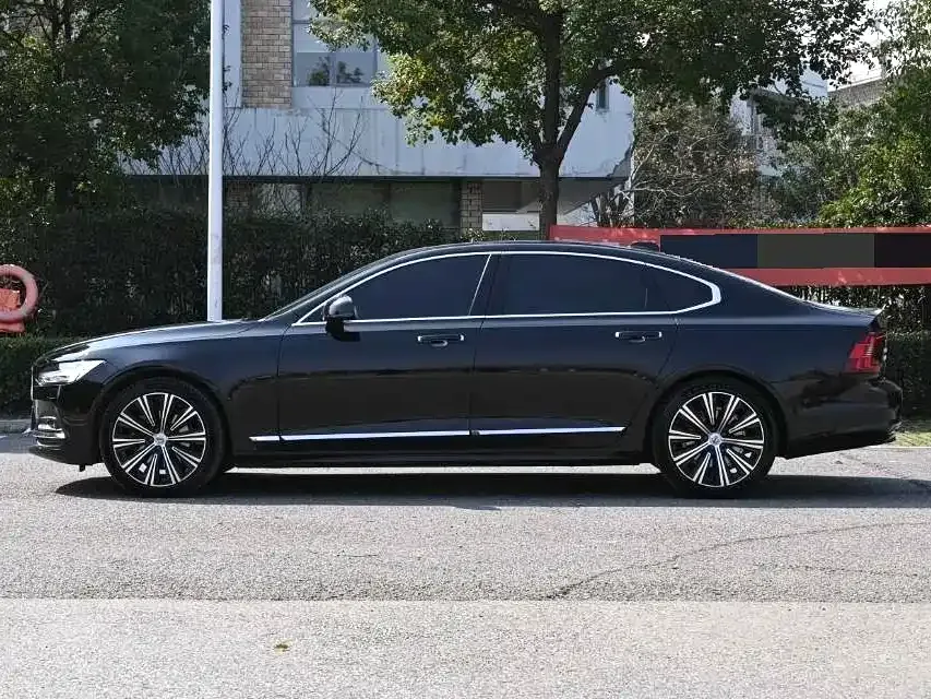 Volvo S90 — фото 7