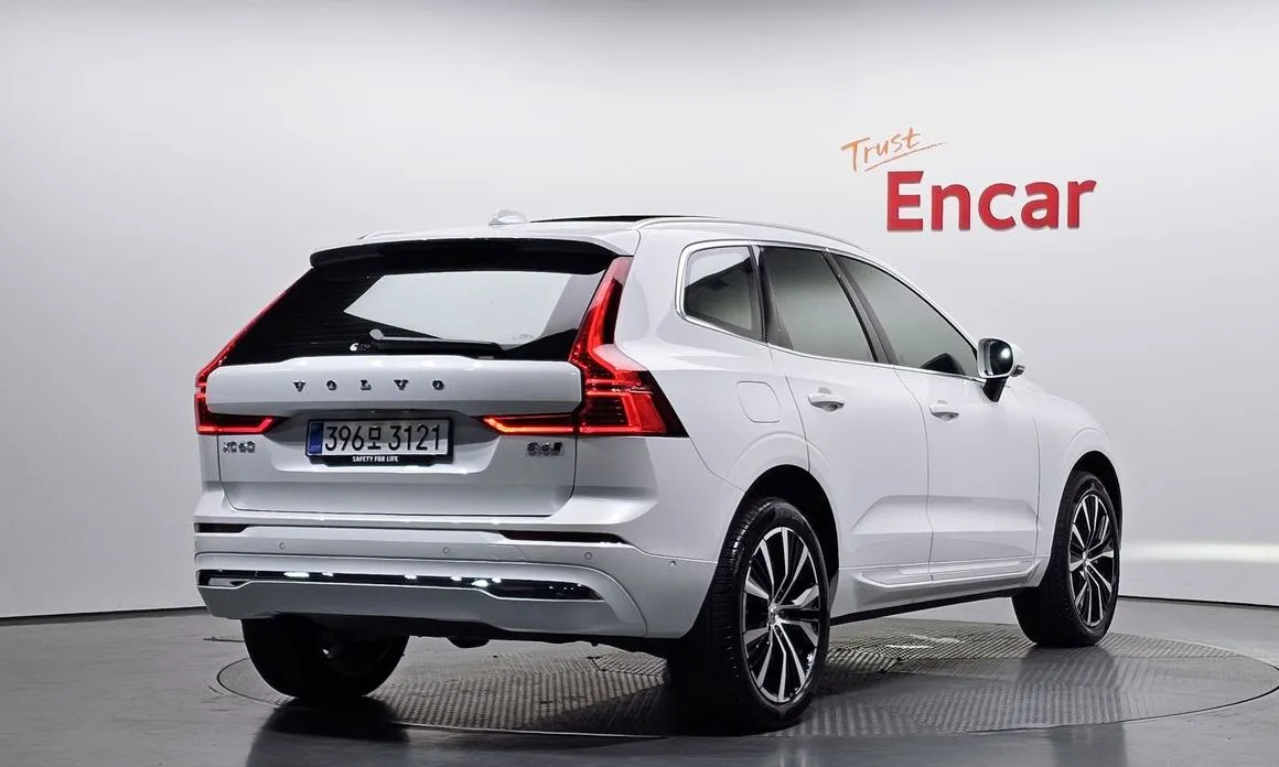 Volvo XC60 2025 из KR, фото 2