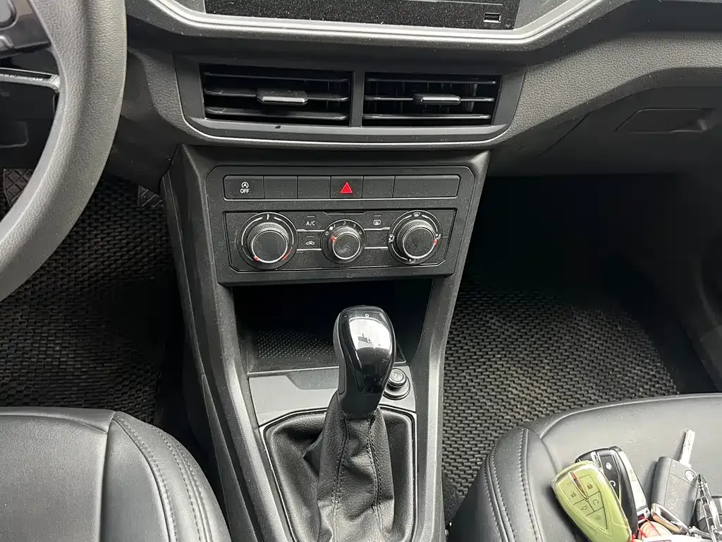 Volkswagen T-Cross 2024 из CN, фото 6