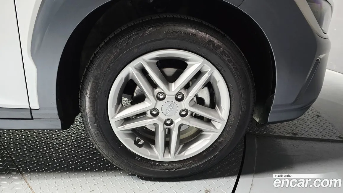 Hyundai Kona 2021 из KR, фото 9