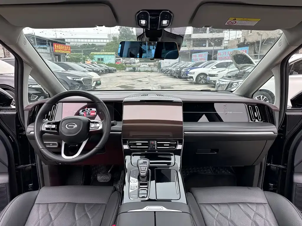 GAC Motor Trumpchi M8 — фото 2