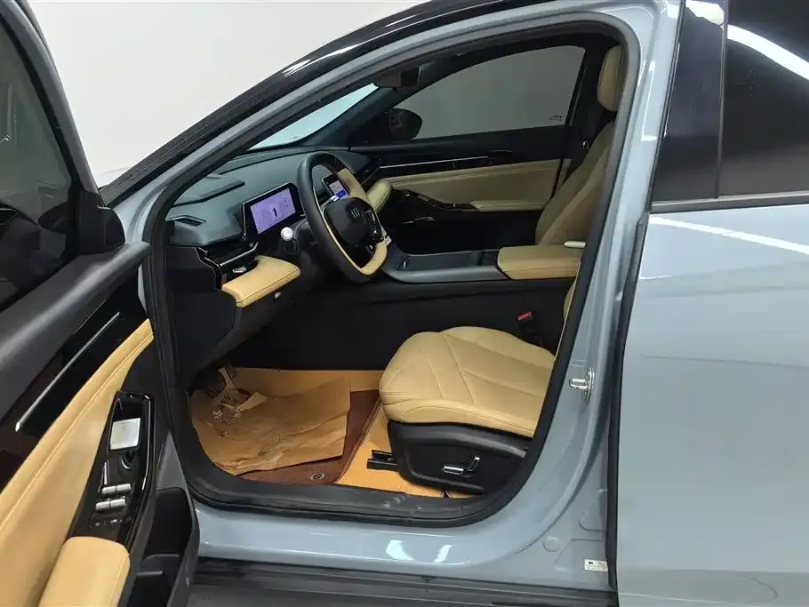 Geely Galaxy L6 2024 из CN, фото 9