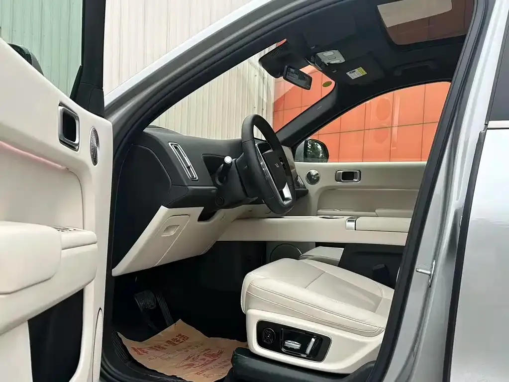Li Auto L9 2025 из CN, фото 5
