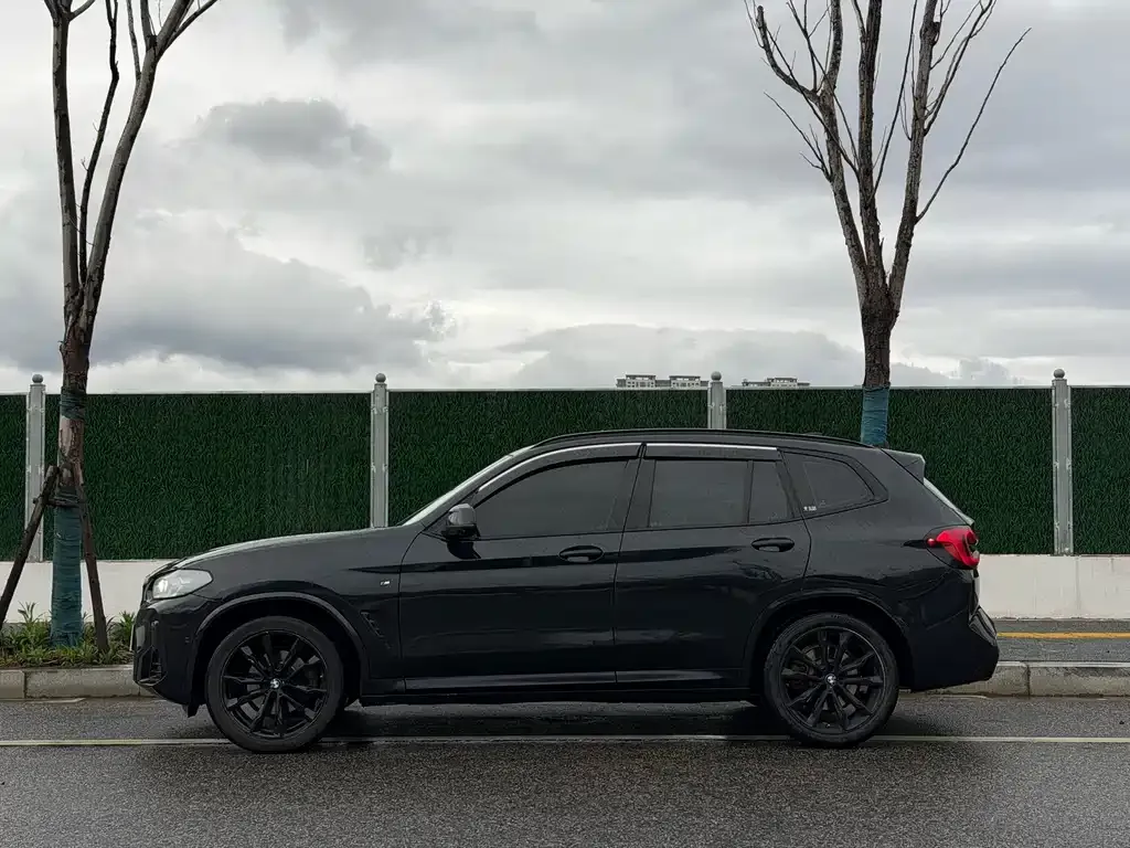 BMW X3 — фото 9