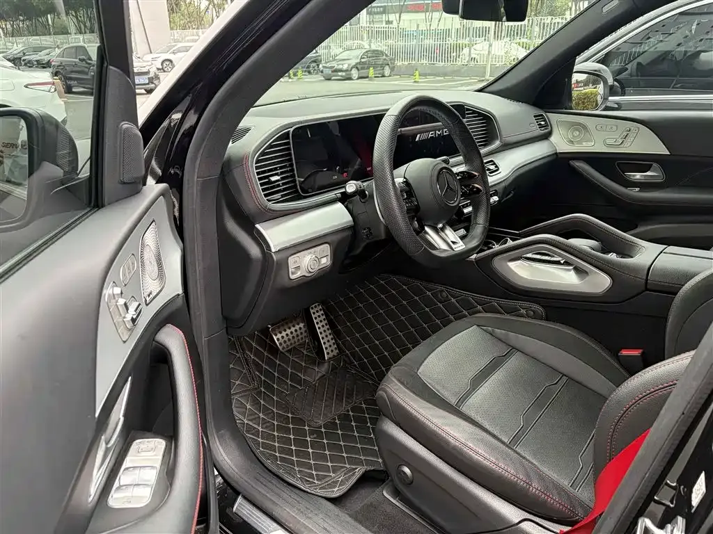 Mercedes-Benz GLE AMG — фото 3
