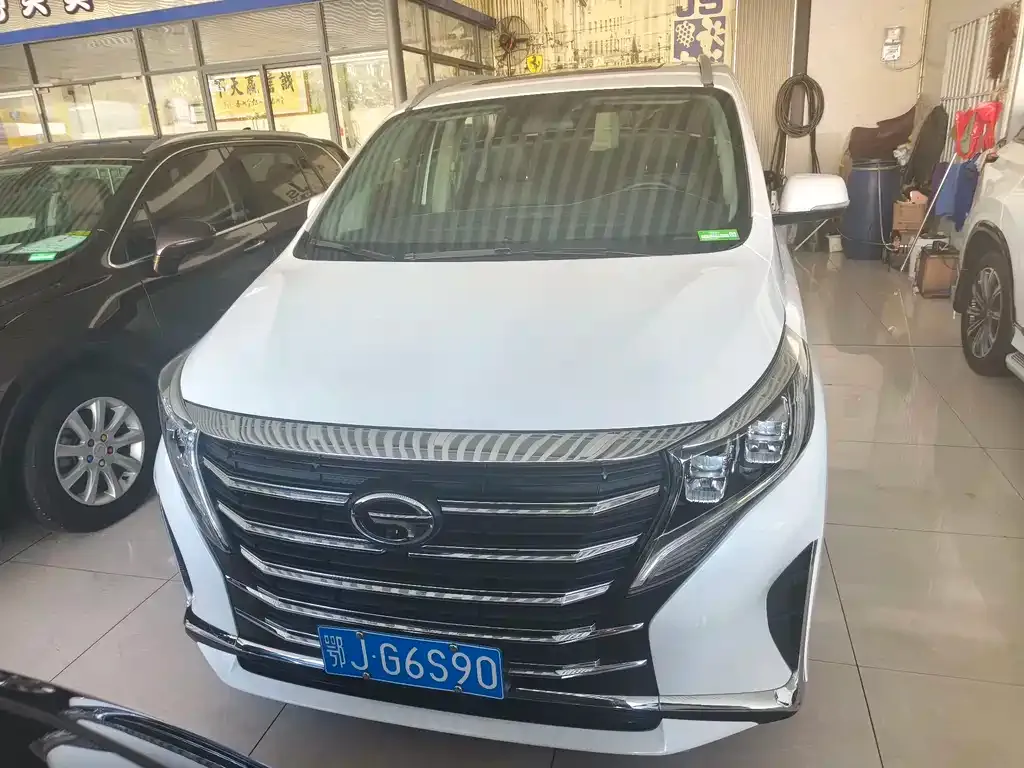 GAC Motor Trumpchi M8 — фото 8