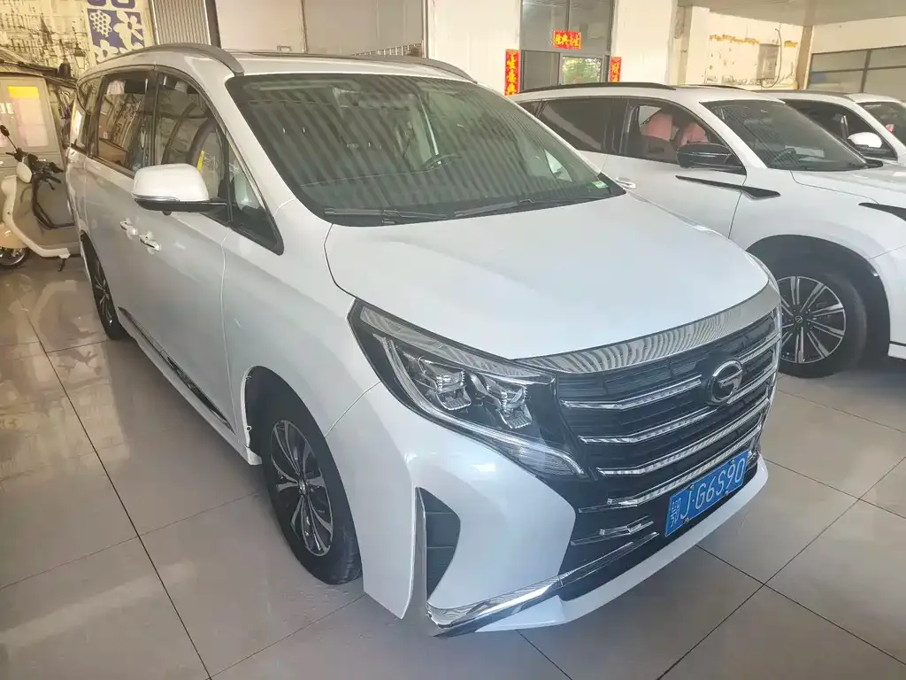 GAC Motor Trumpchi M8 — фото 9
