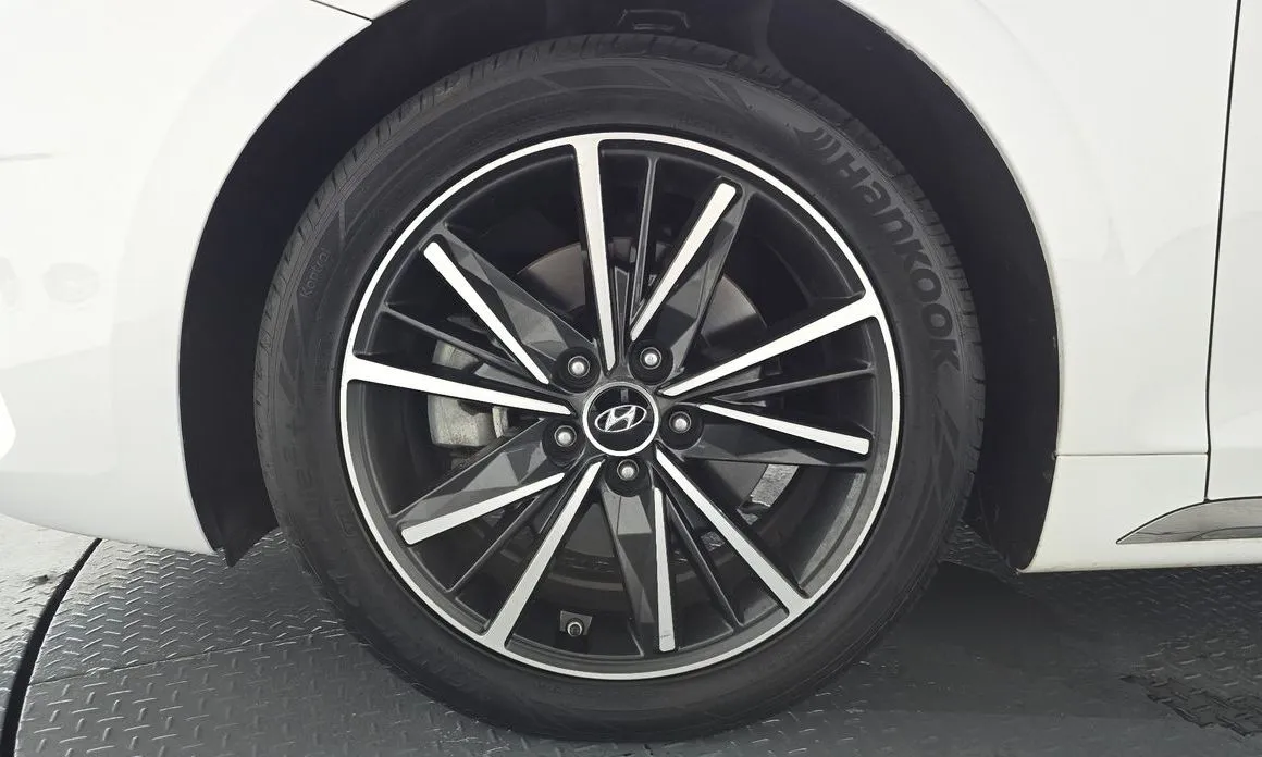 Hyundai Grandeur — фото 10