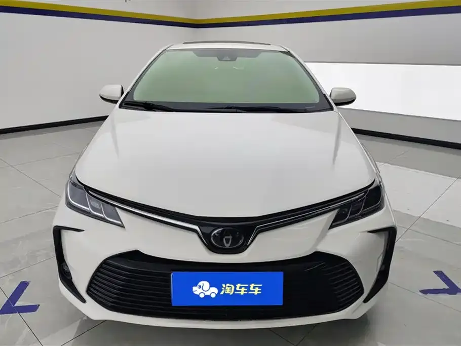 Toyota Corolla 2021 из CN, фото 2