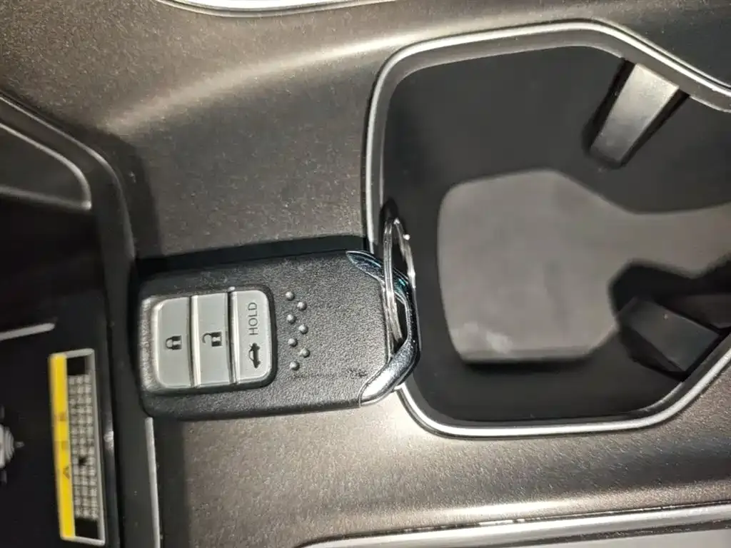 Honda Accord — фото 4