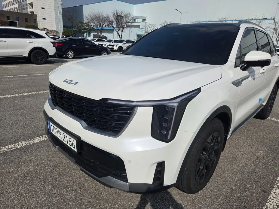 Kia Sorento — фото 1
