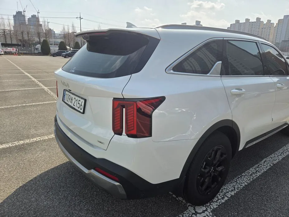 Kia Sorento — фото 4