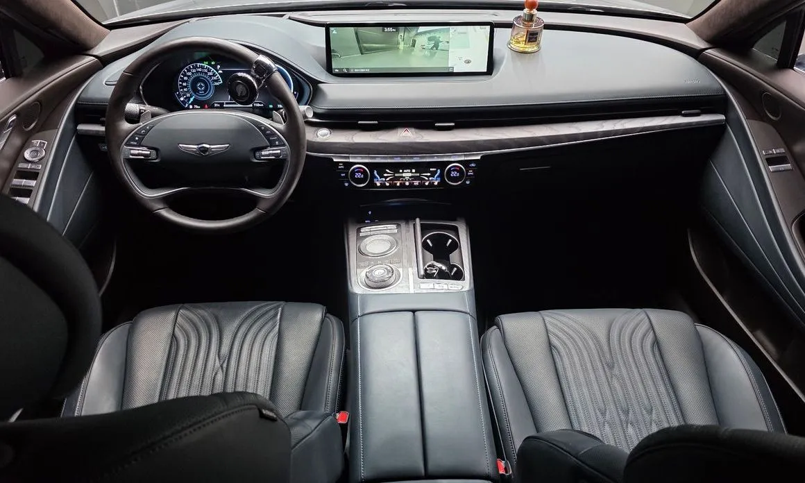 Genesis G80 — фото 10