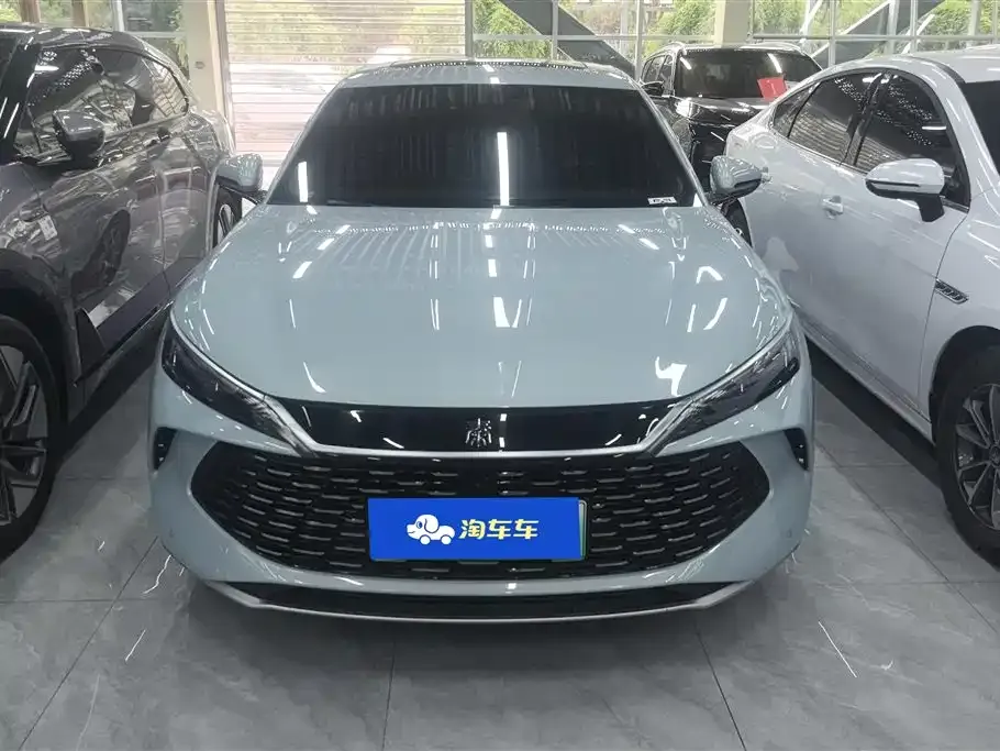BYD Qin L — фото 10