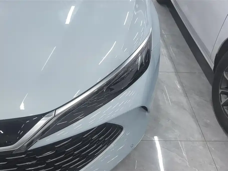 BYD Qin L — фото 8
