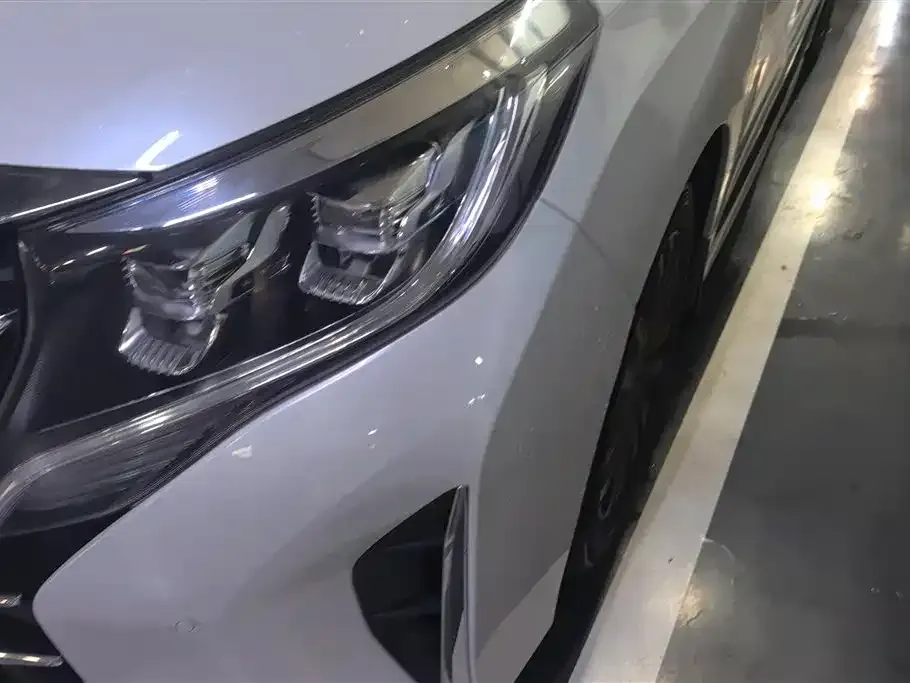 GAC Motor Trumpchi M8 — фото 3