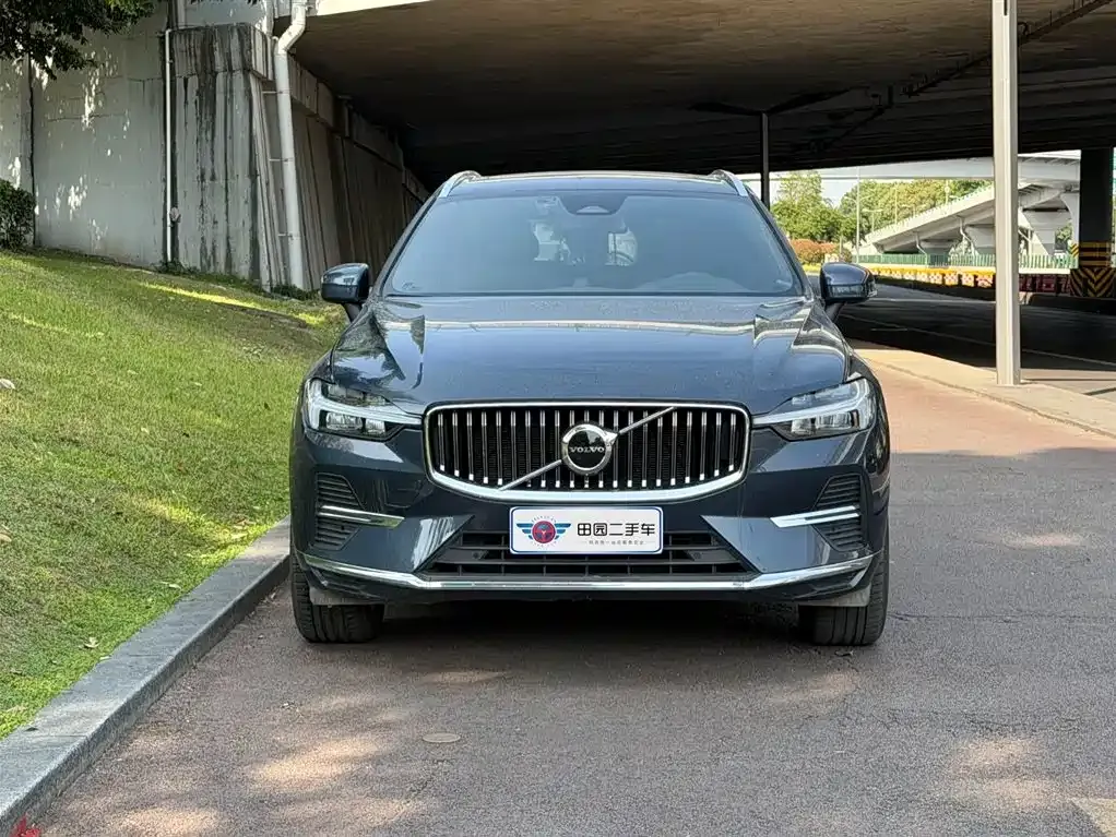 Volvo XC60 2024 из CN, фото 8