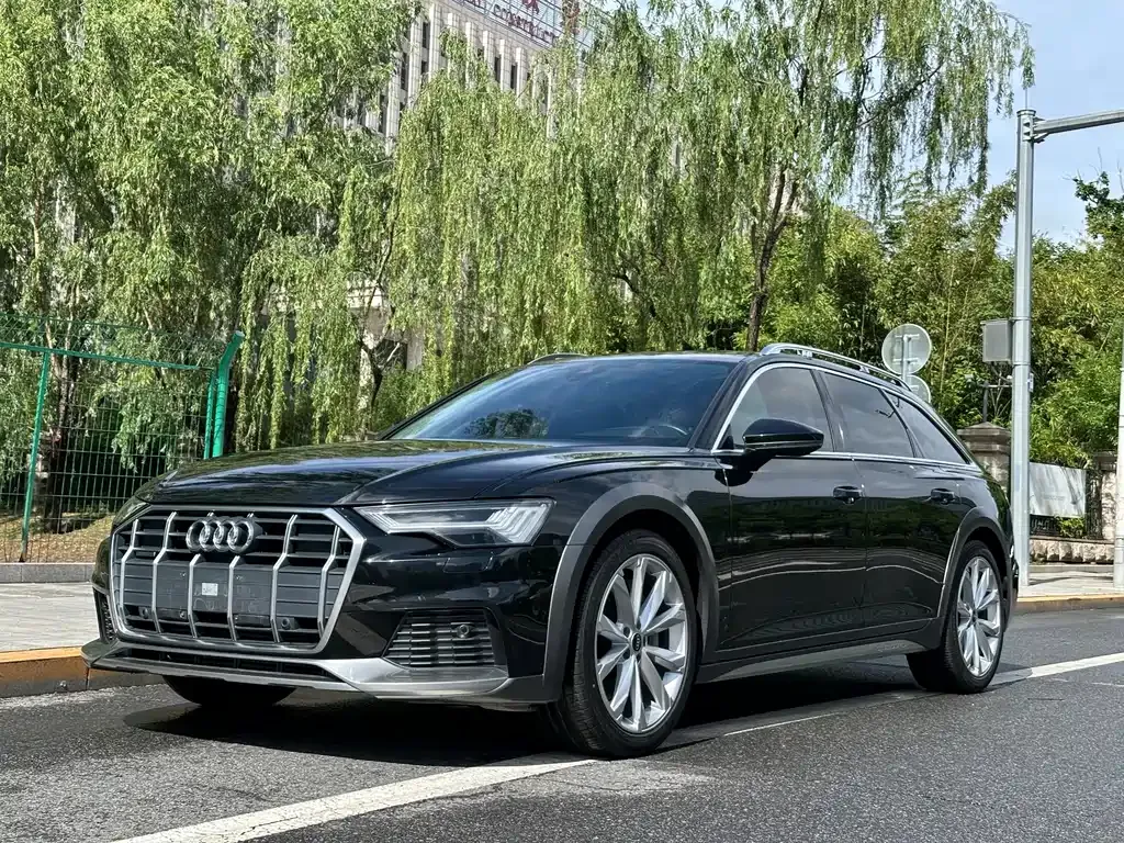 Audi A6 (Import) — фото 1