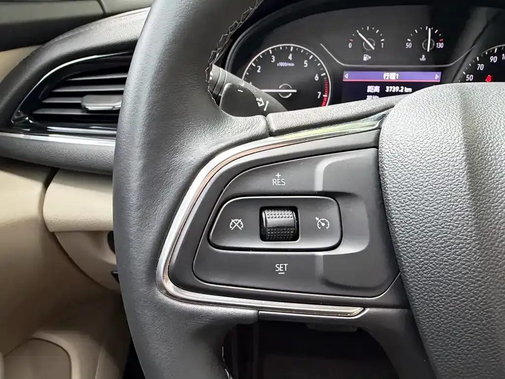 Buick Regal — фото 9