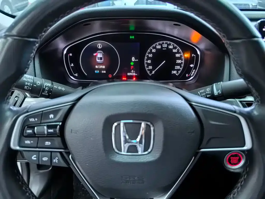 Honda Accord — фото 7