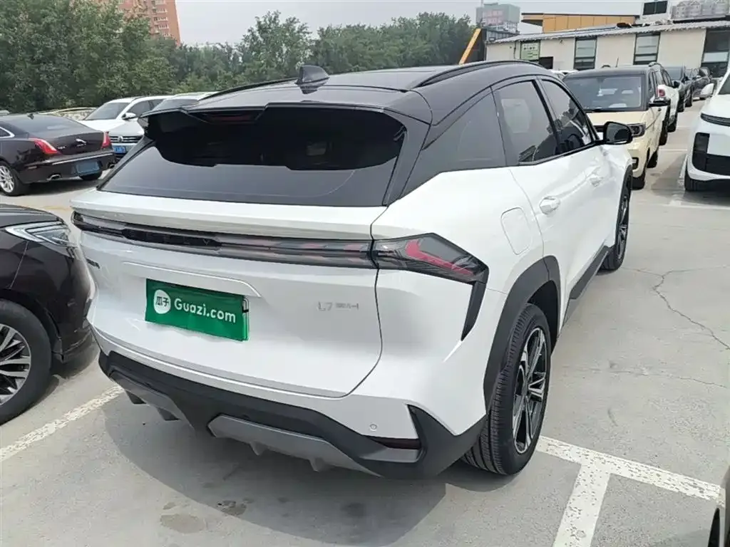 Geely Galaxy L7 2025 из CN, фото 10