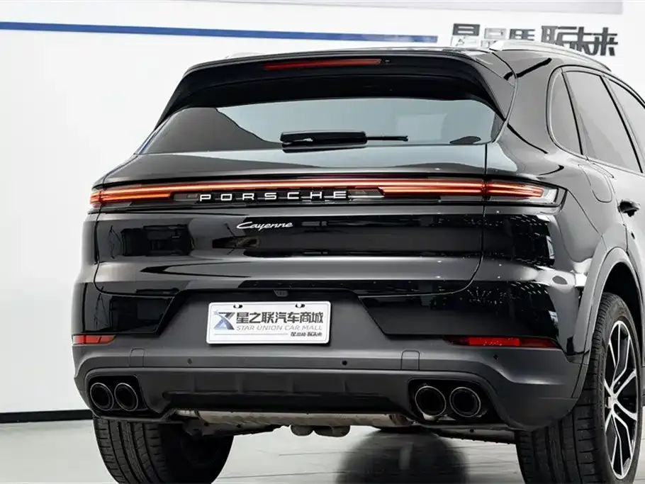 Porsche Cayenne 2023 из CN, фото 2