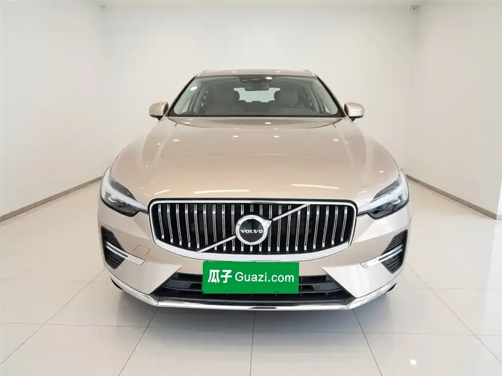 Volvo XC60 2025 из CN, фото 8