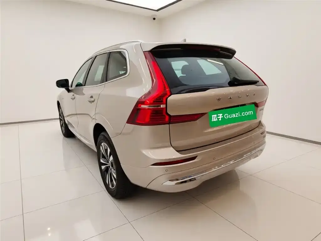 Volvo XC60 2025 из CN, фото 4