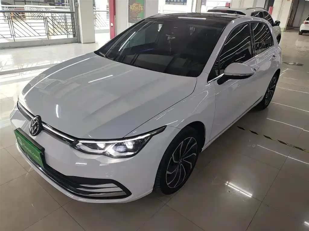 Volkswagen Golf 2022 из CN, фото 6
