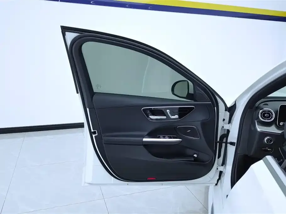 Mercedes-Benz C-Class 2022 из CN, фото 2