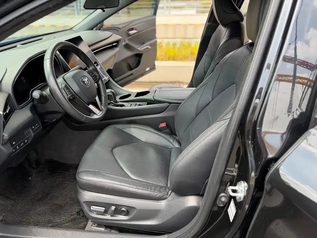 Toyota Avalon 2023 из CN, фото 3