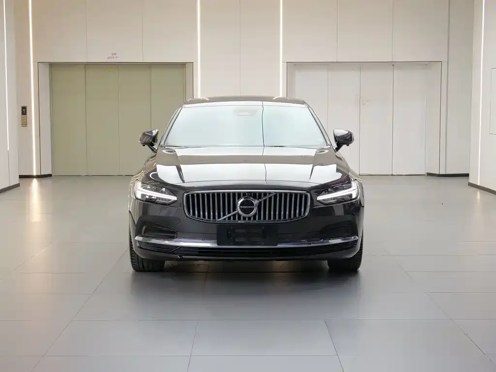 Volvo S90 2024 из CN, фото 2
