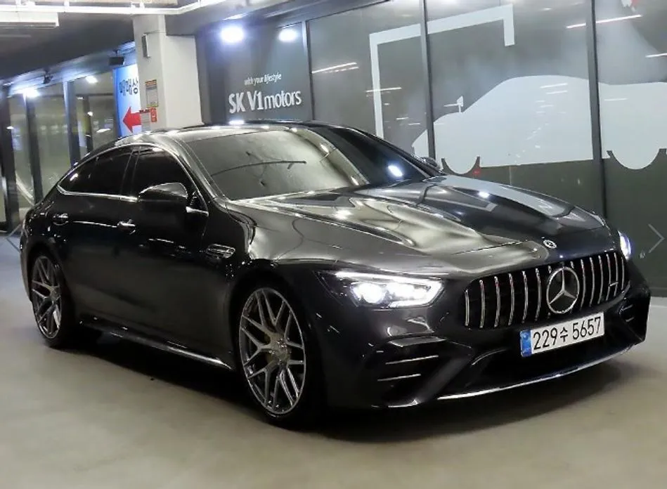 Mercedes-Benz AMG GT