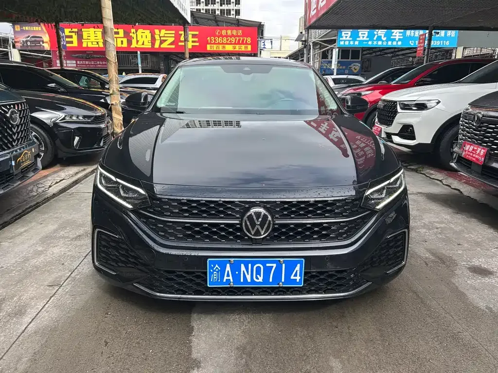 Volkswagen Passat — фото 10