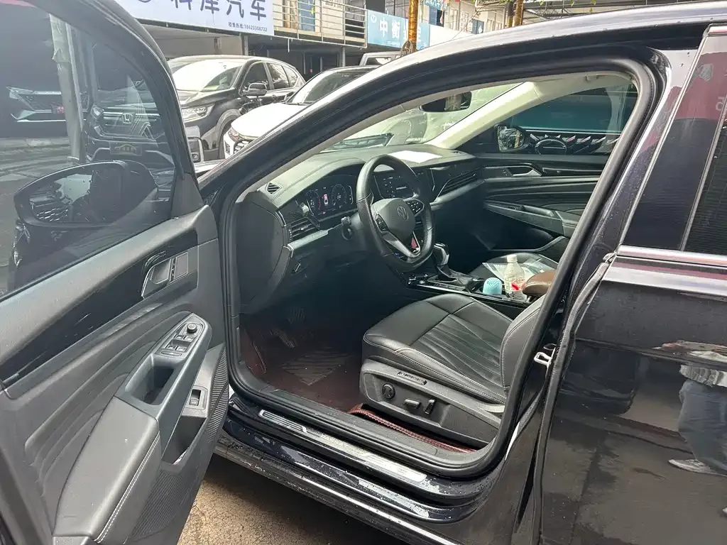 Volkswagen Passat — фото 4