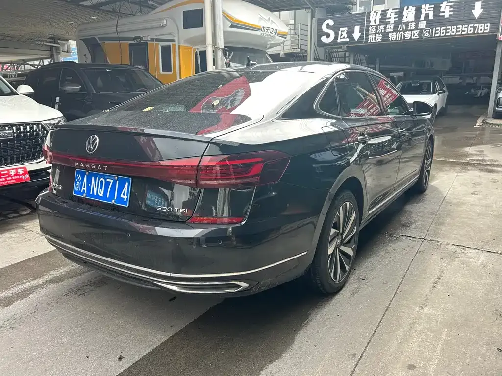 Volkswagen Passat — фото 6