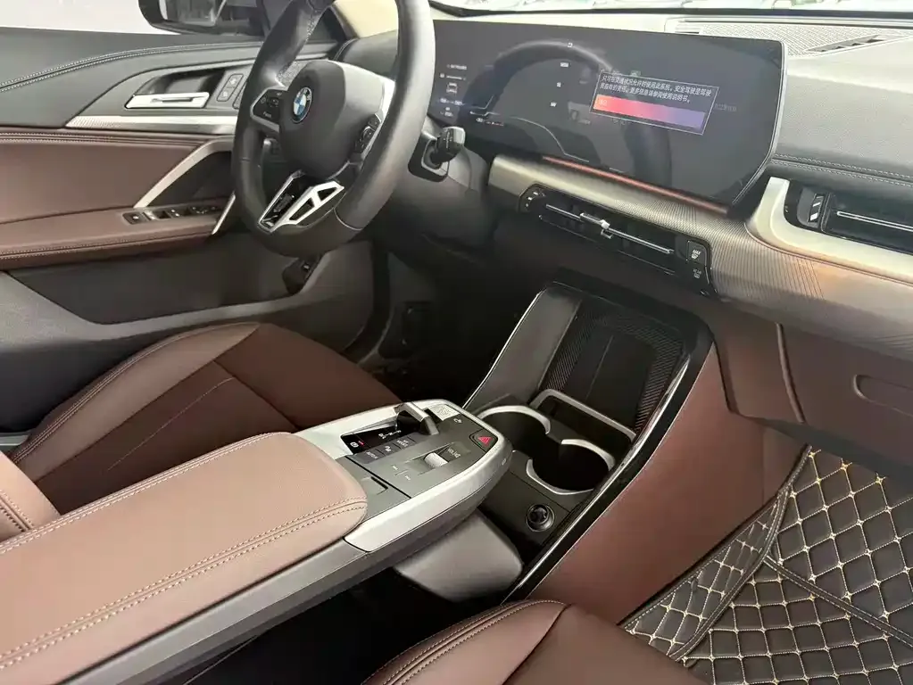 BMW X1 2024 из CN, фото 3