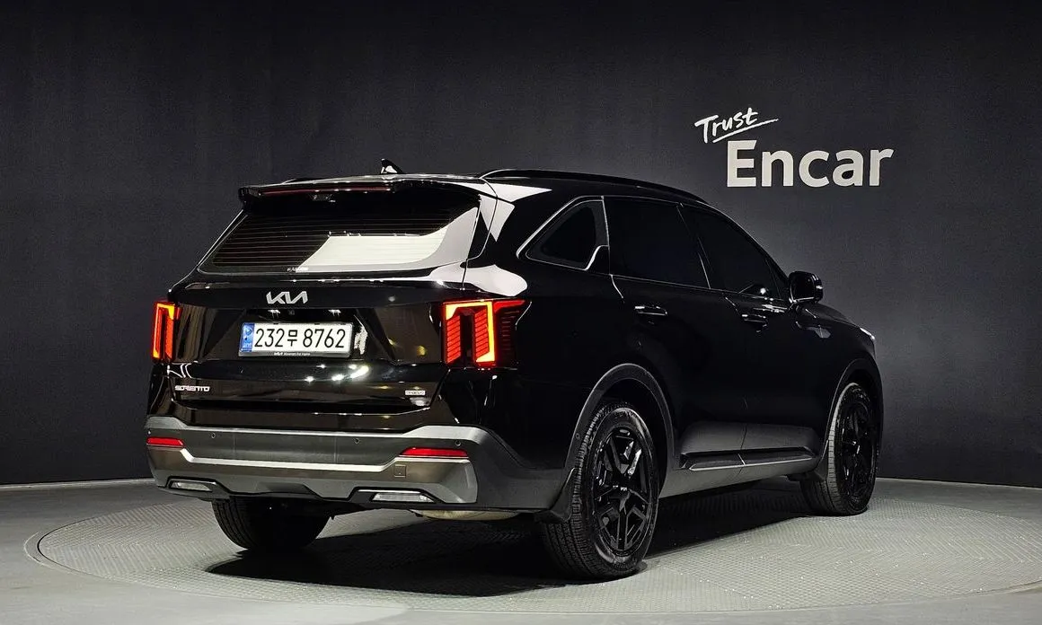 Kia Sorento — фото 6