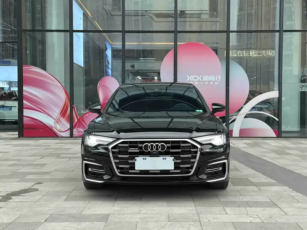 Audi A6L — фото 5