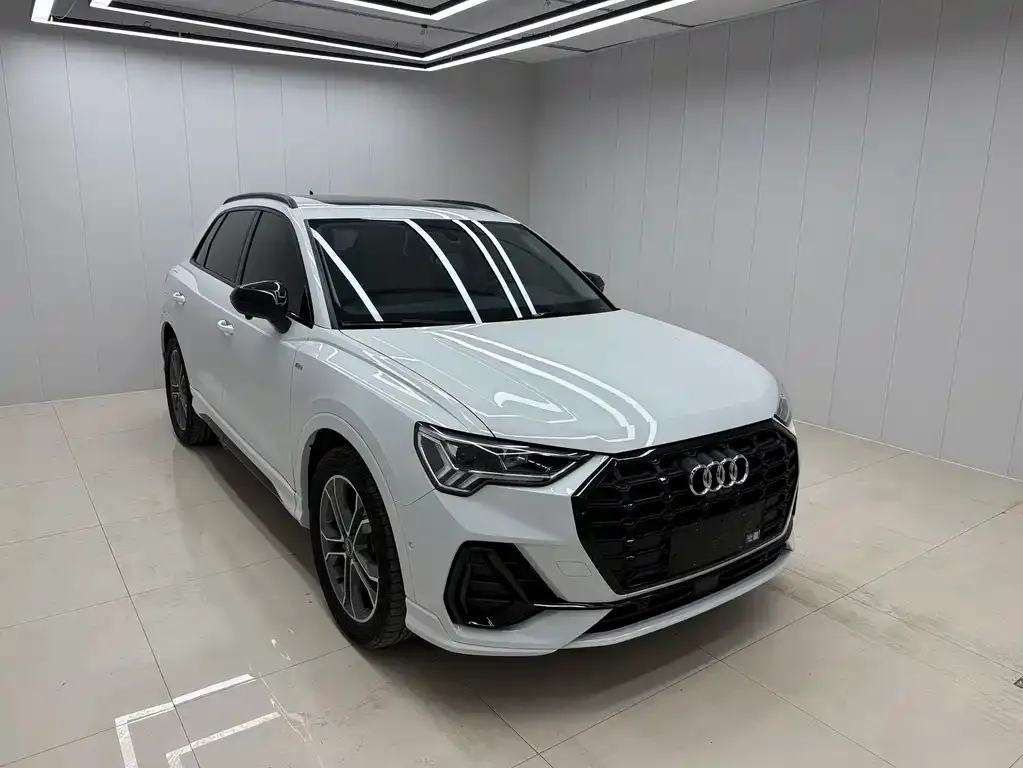 Audi Q3 — фото 5