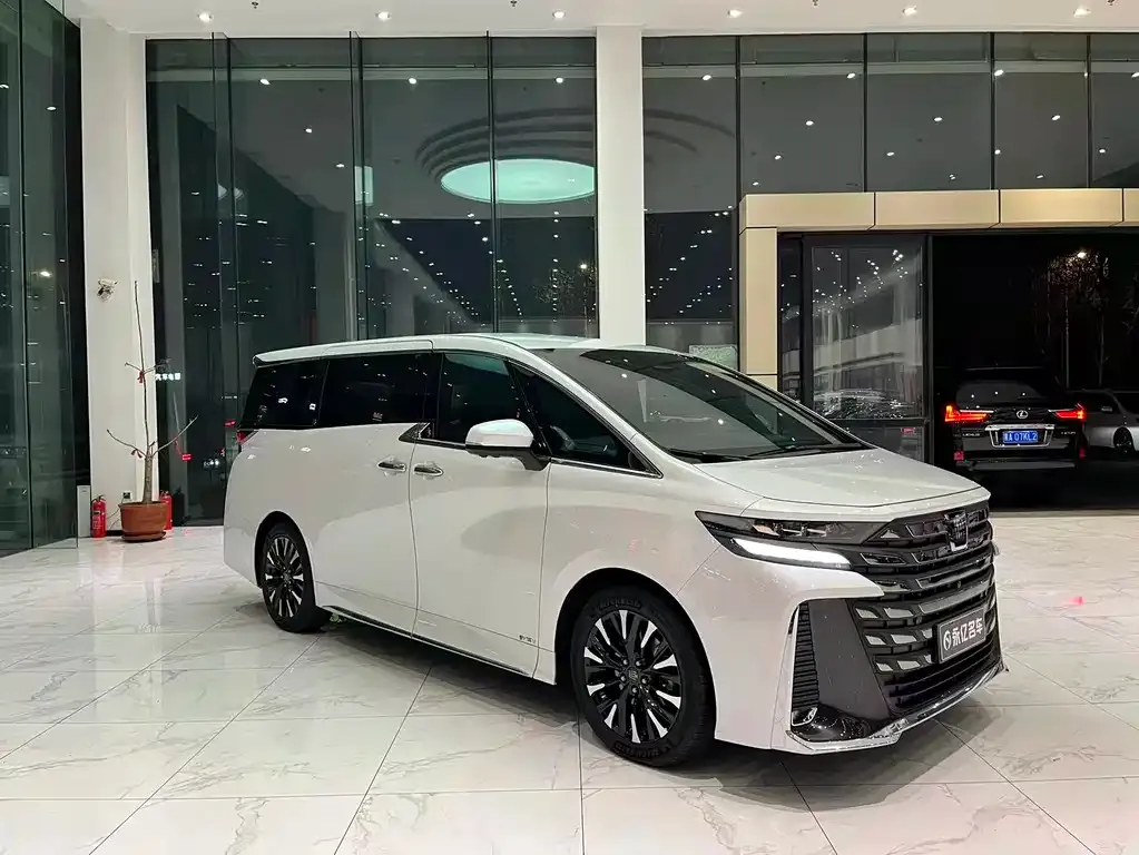 Toyota Vellfire 2024 из CN, фото 8